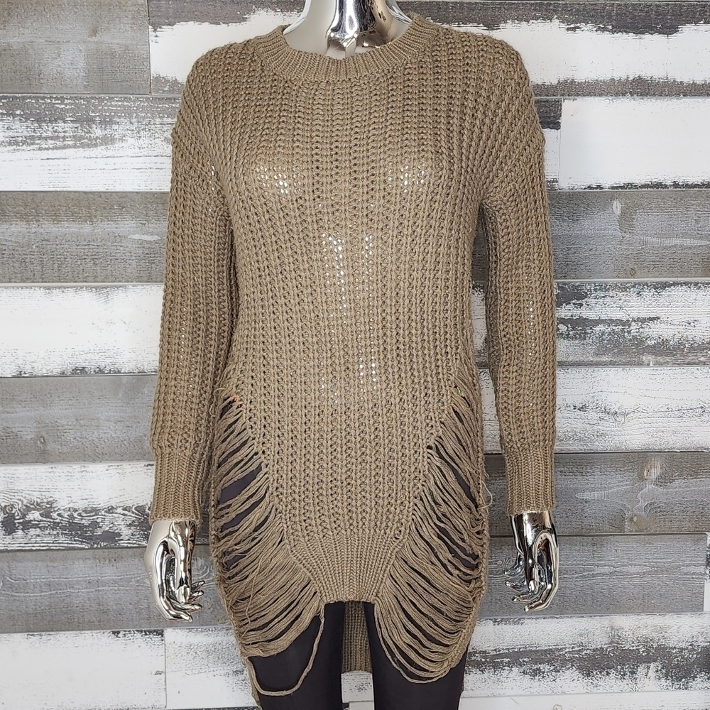 𝅺tic Toc sweater